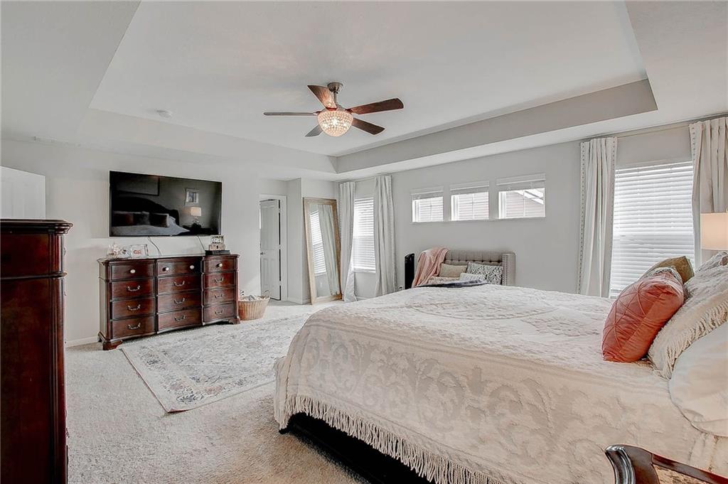 5556 W Compass Point