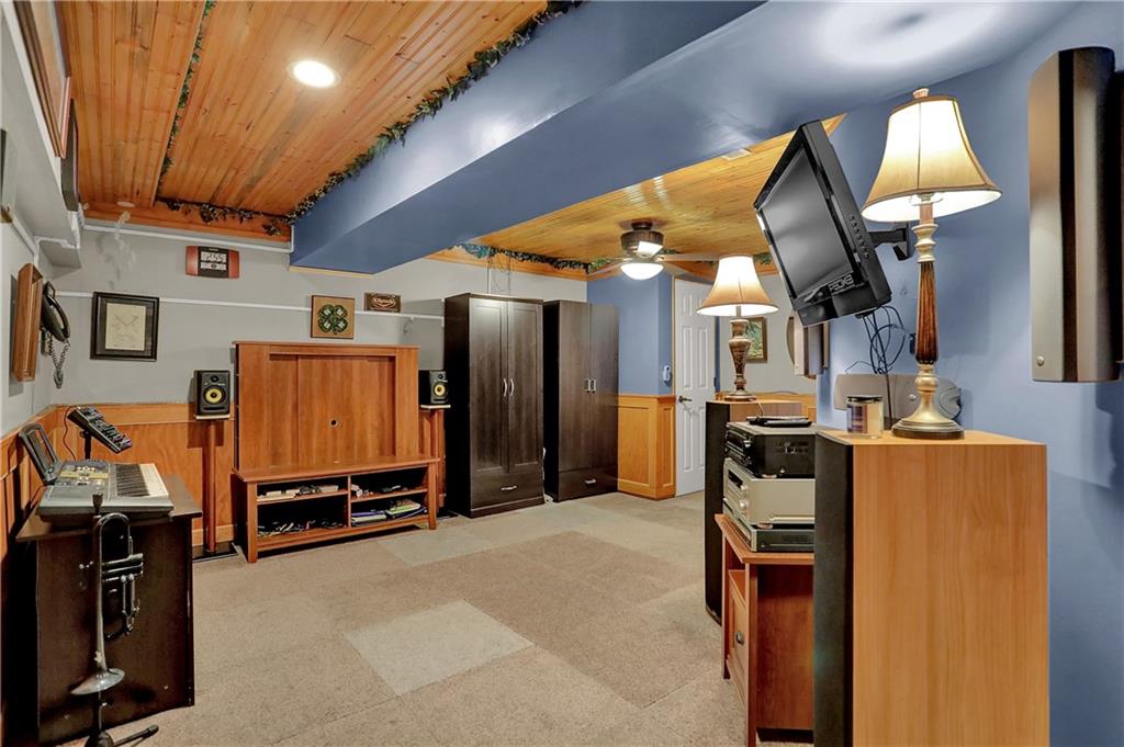 10656 SANDPIPER Court