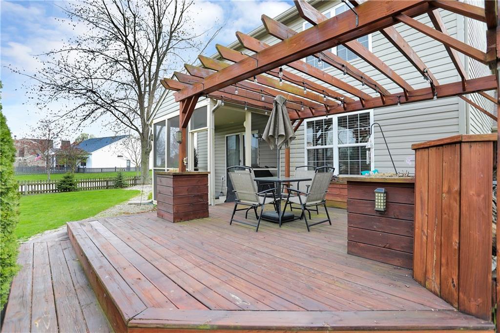 10656 SANDPIPER Court