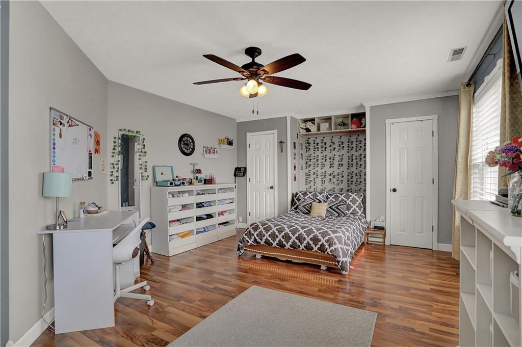 10656 SANDPIPER Court