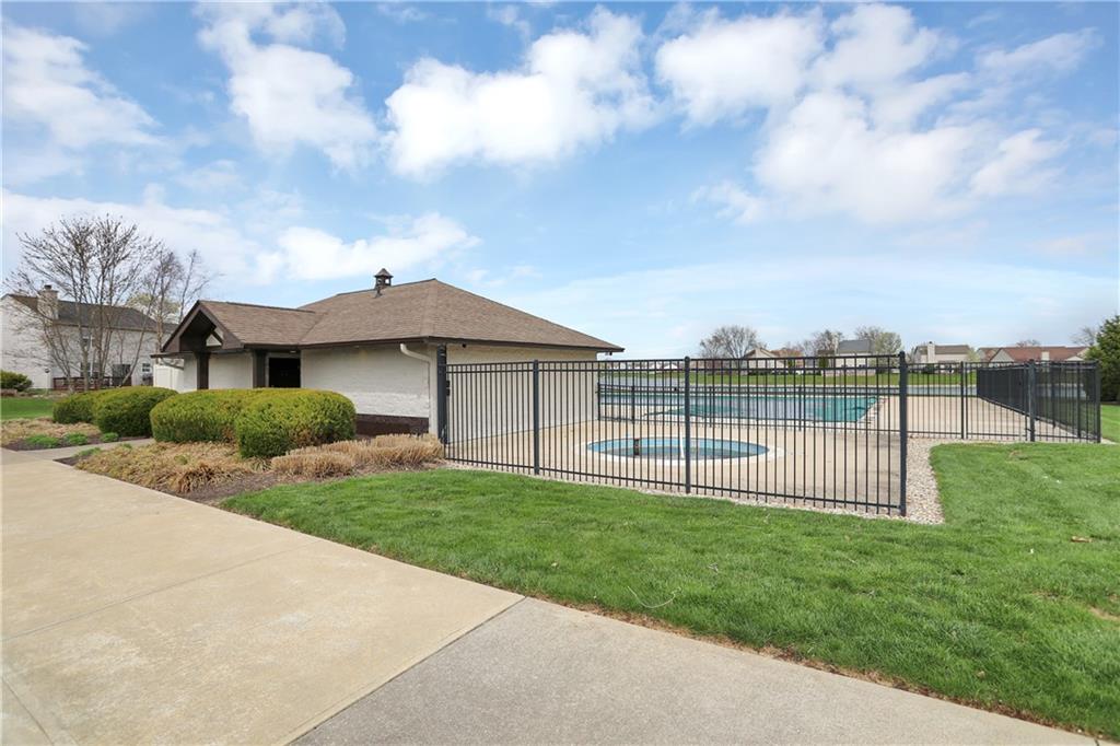 10656 SANDPIPER Court
