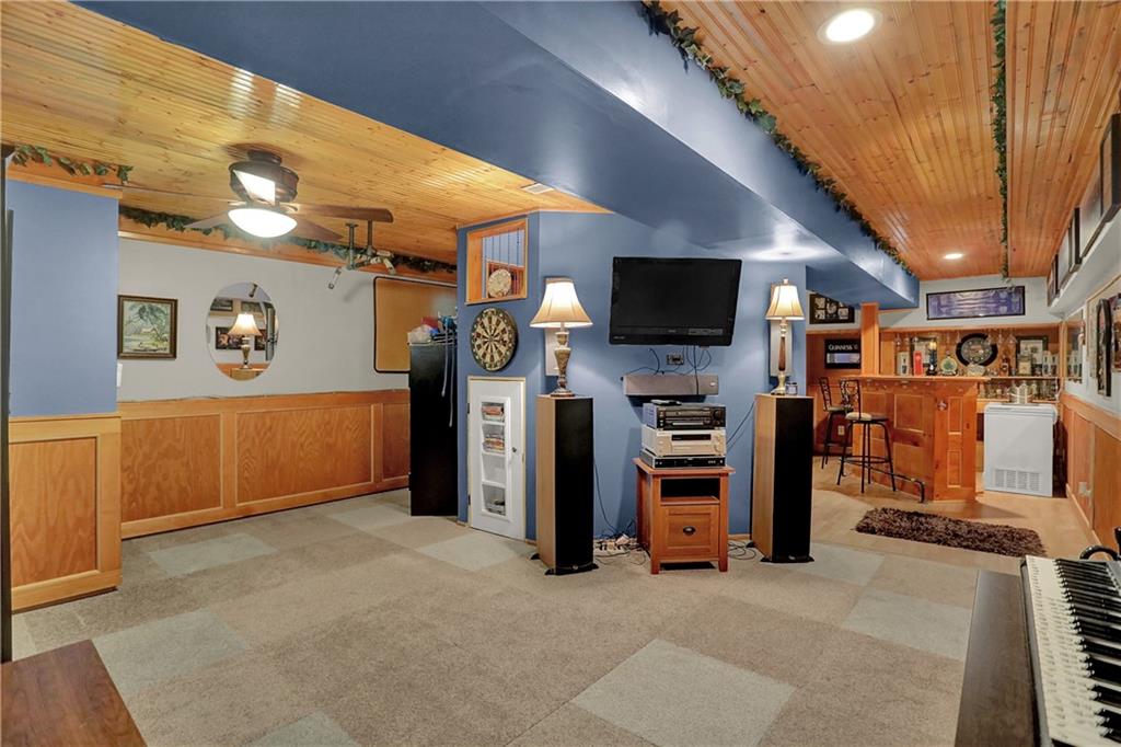 10656 SANDPIPER Court