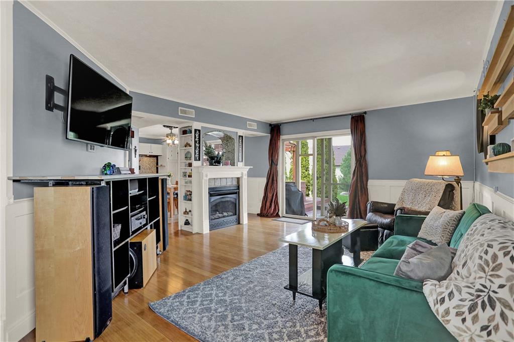 10656 SANDPIPER Court
