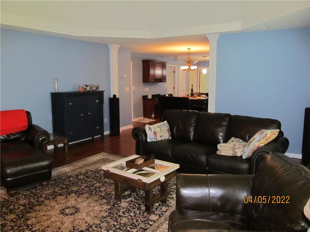 14094 OLD MILL Circle