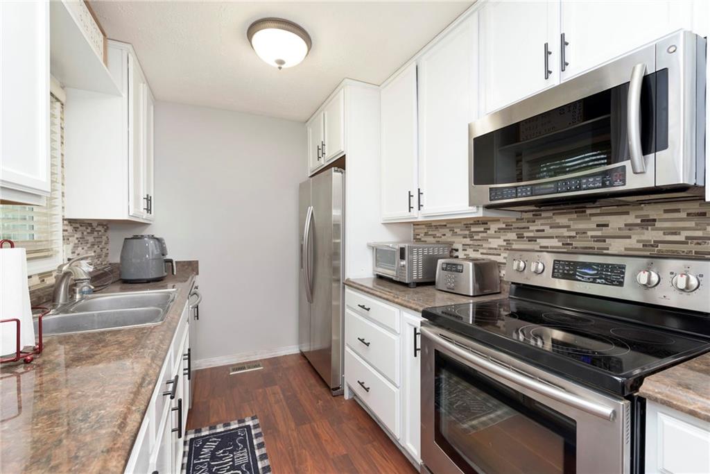 496 Cedar Glen Drive