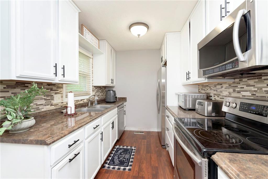 496 Cedar Glen Drive