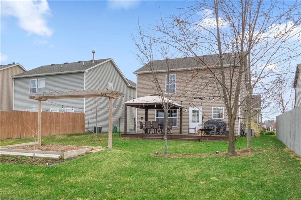 10047 Golden Drive