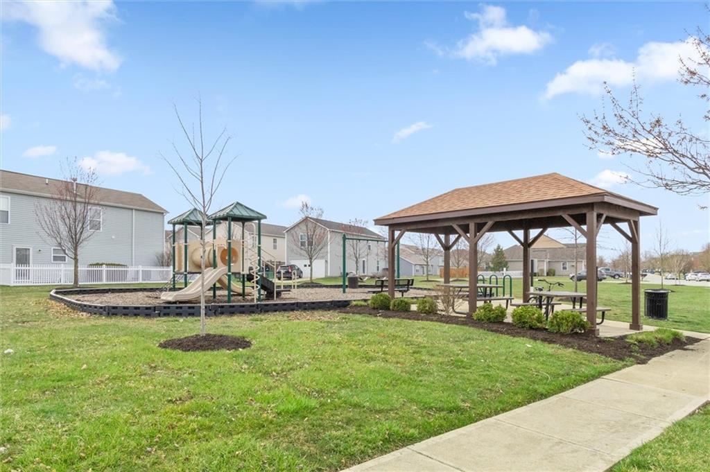 10047 Golden Drive