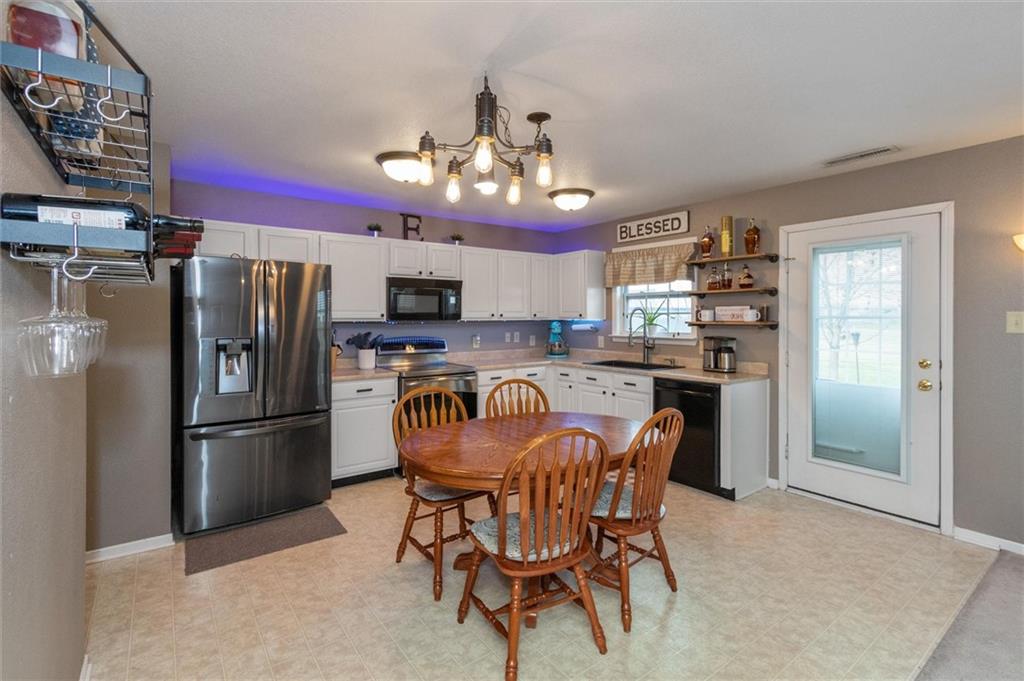 10047 Golden Drive