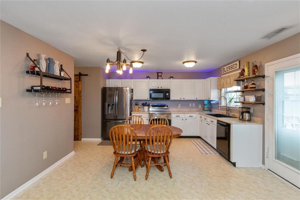 10047 Golden Drive