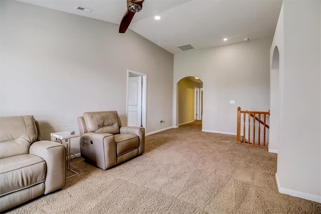 3490 PAISLEY POINTE