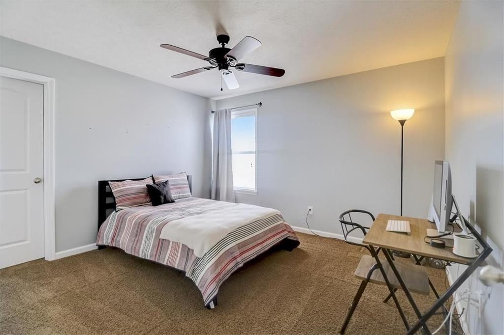 3490 PAISLEY POINTE