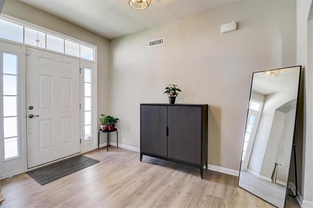 3490 PAISLEY POINTE