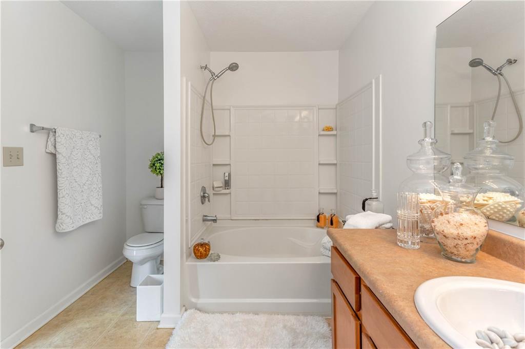 13926 Boulder Canyon Dr