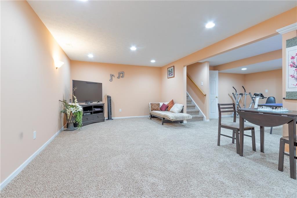 11305 WHITEWATER Way