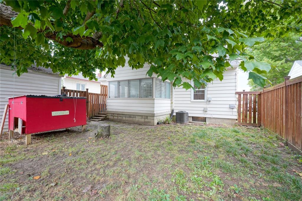2533 KESSLER BLVD E Drive