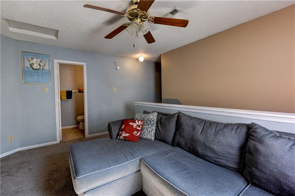 2352 Collins Way