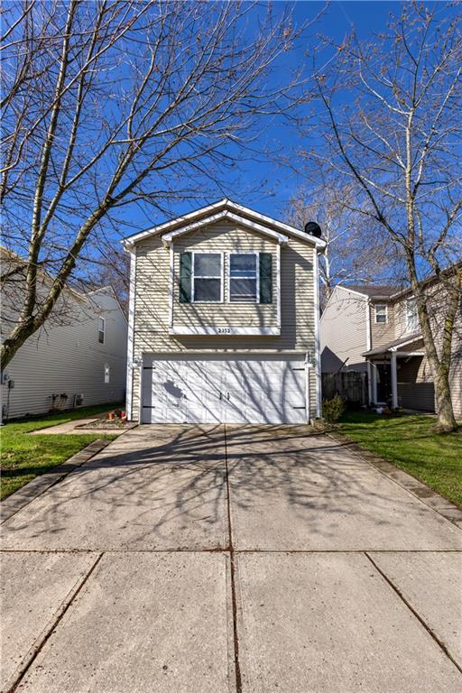 2352 Collins Way