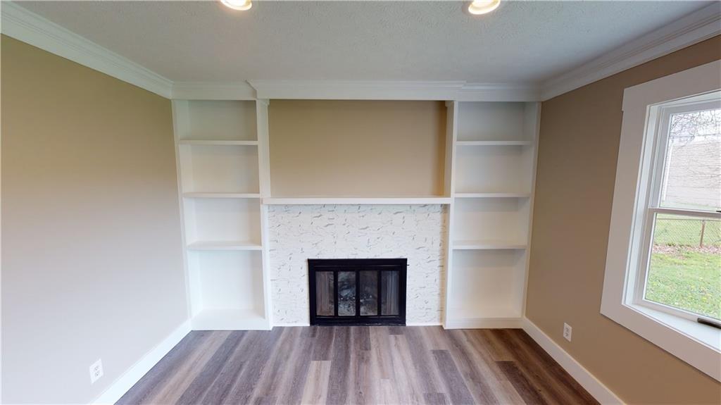 4922 COMANCHE Lane
