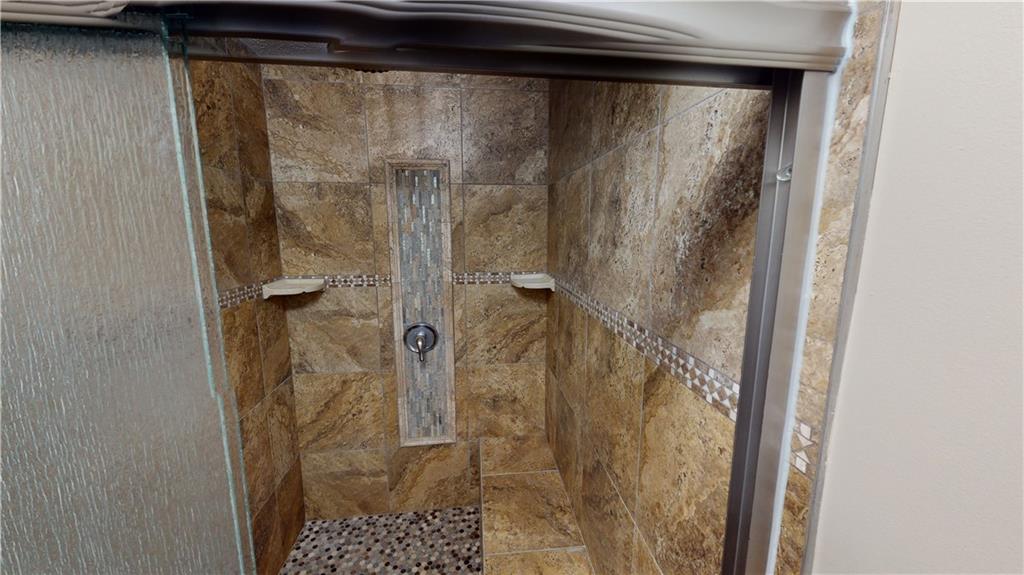 4922 COMANCHE Lane