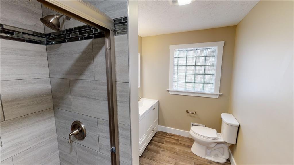 4922 COMANCHE Lane