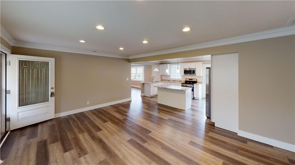 4922 COMANCHE Lane