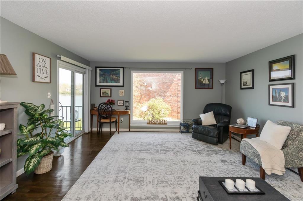 3042 LAKE SHORE DRIVE UNIT C Drive