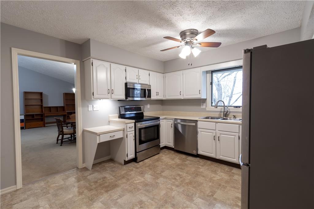 377 Carmelview Drive