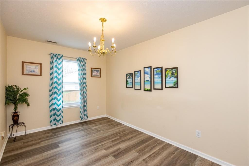 8520 AVIVA Lane