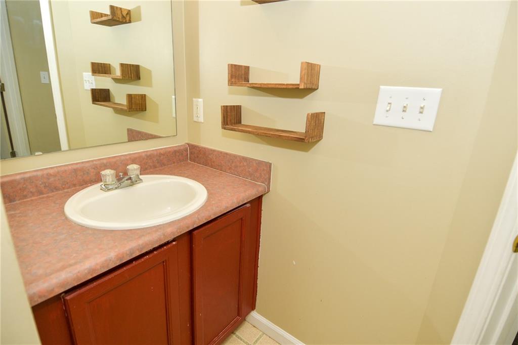 4949 Potomac Square Place Unit: 3