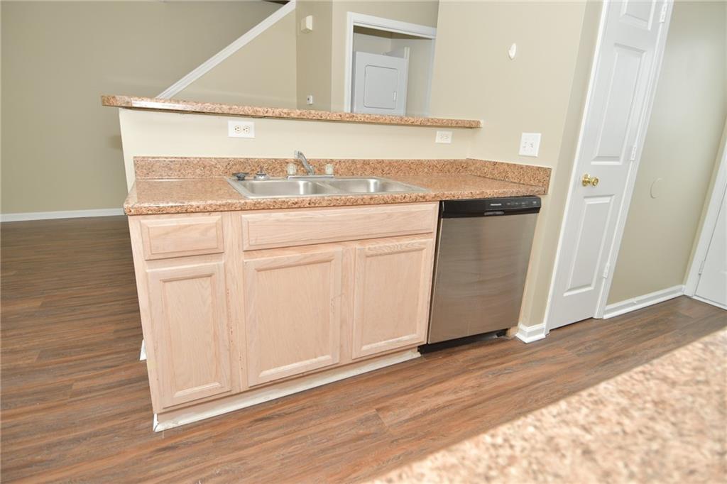 4949 Potomac Square Place Unit: 3