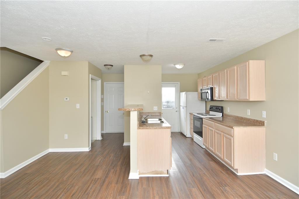 4949 Potomac Square Place Unit: 3