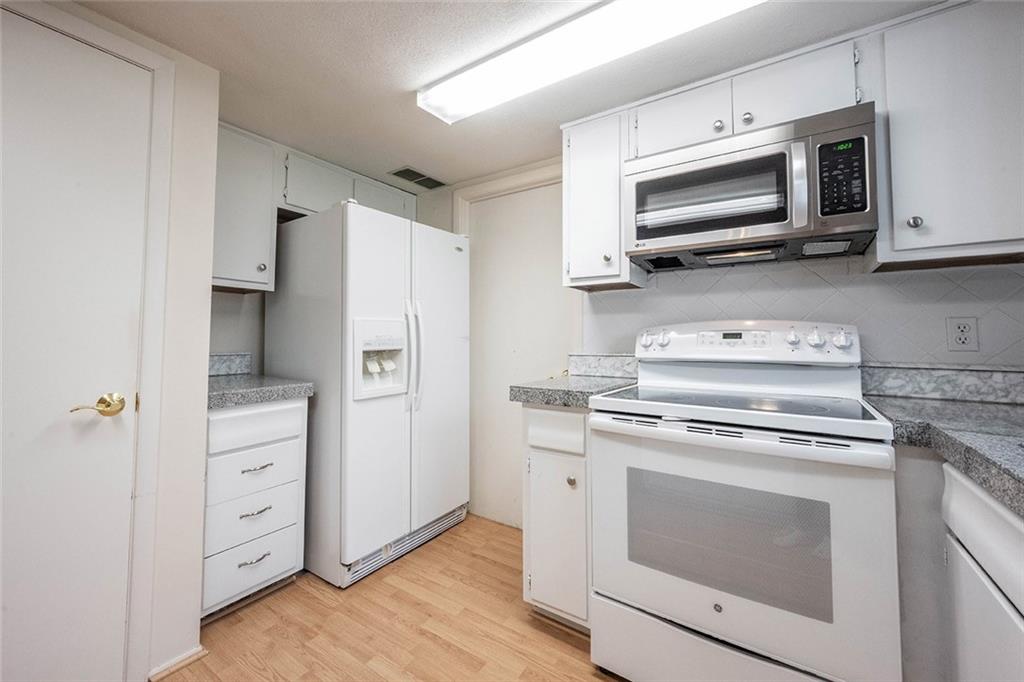 13328 CHEVY CHASE Drive