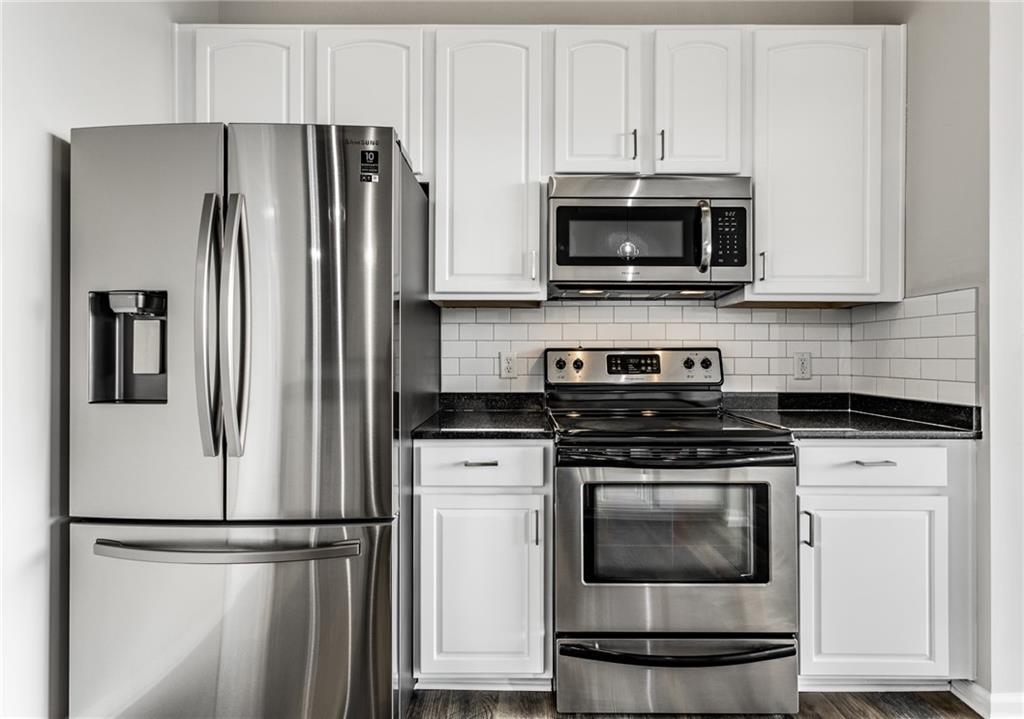 630 N College Avenue Unit: 407
