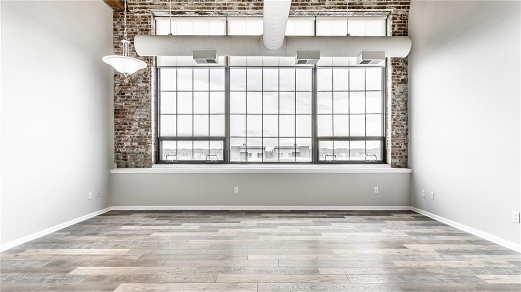 630 N College Avenue Unit: 407