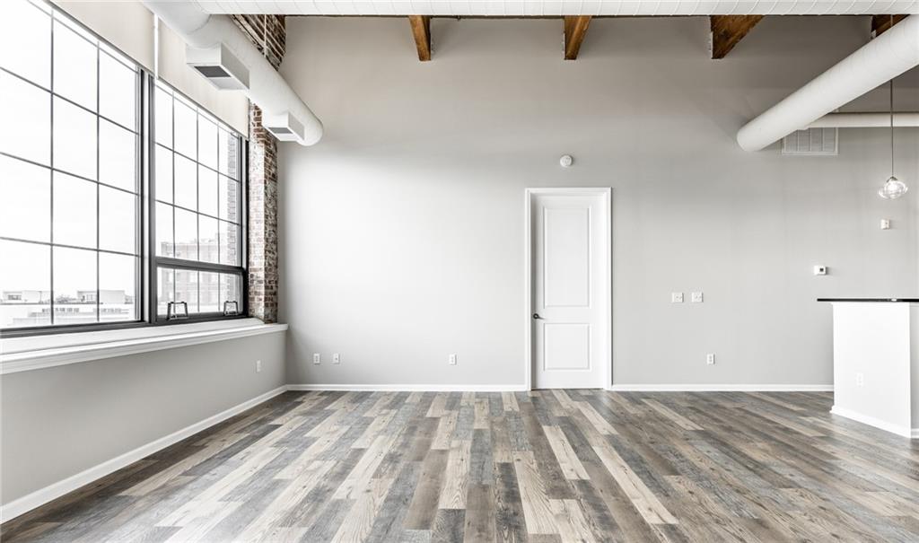 630 N College Avenue Unit: 407