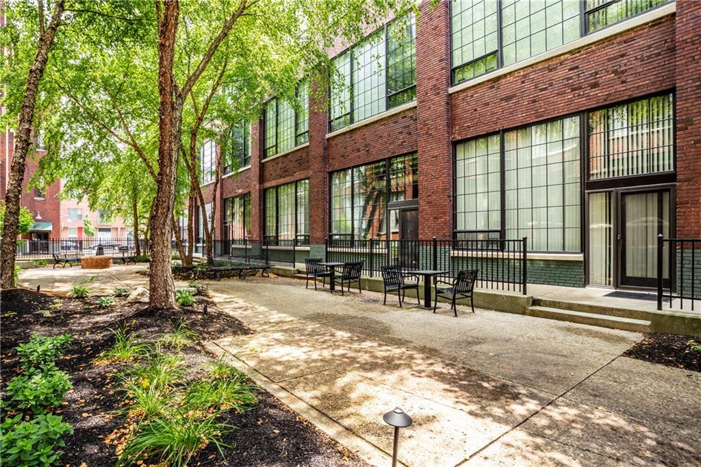 630 N College Avenue Unit: 407