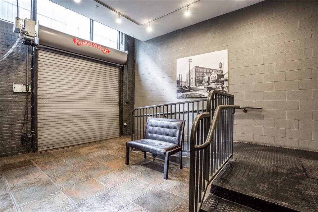 630 N College Avenue Unit: 407