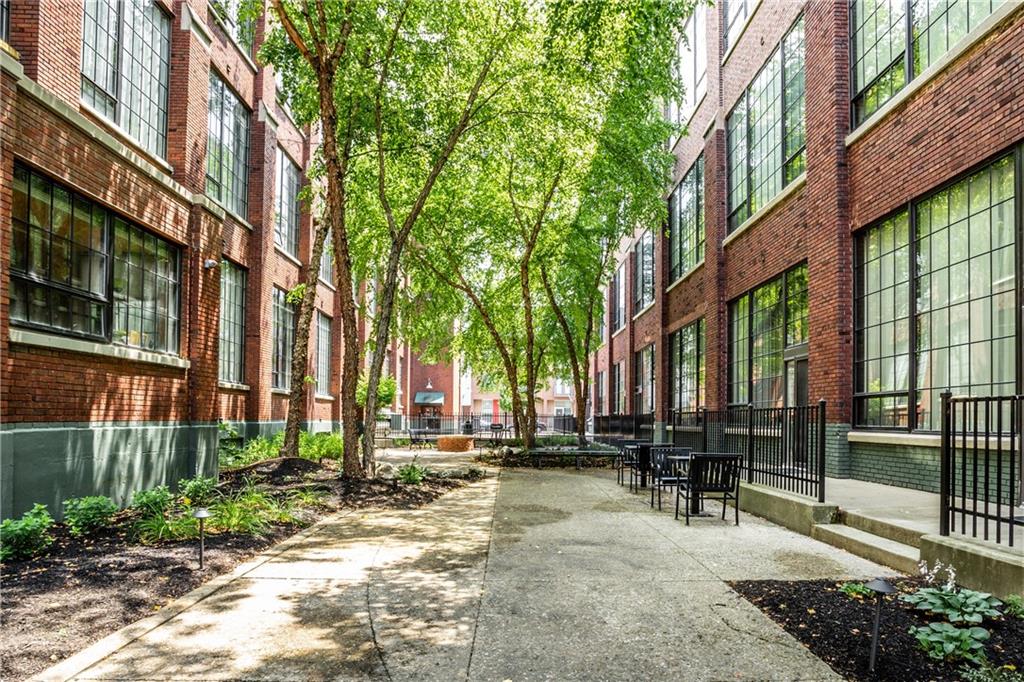 630 N College Avenue Unit: 407