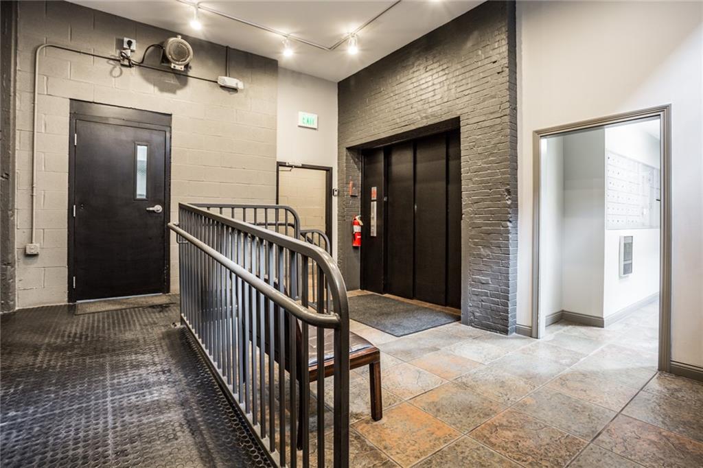 630 N College Avenue Unit: 407