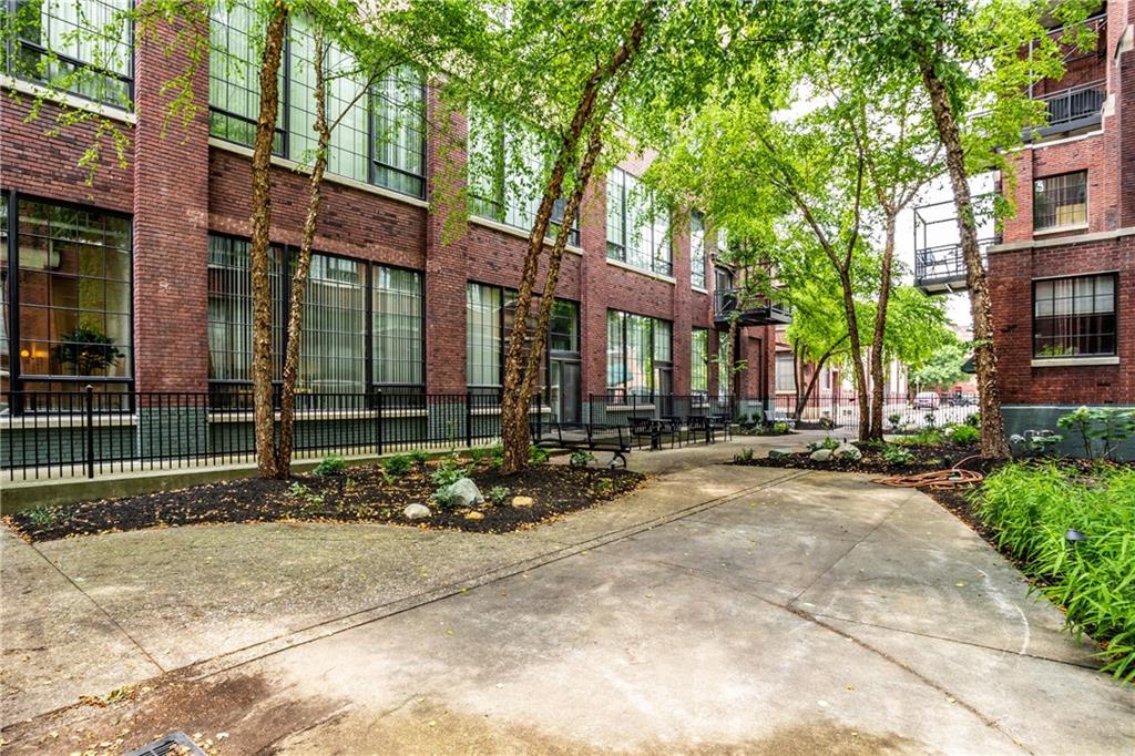 630 N College Avenue Unit: 407