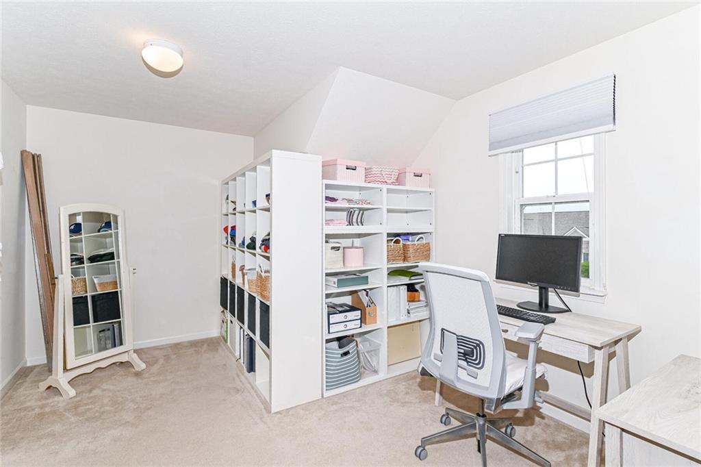 3467 Paisley Pointe