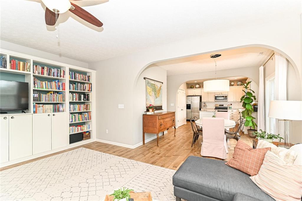 3467 Paisley Pointe