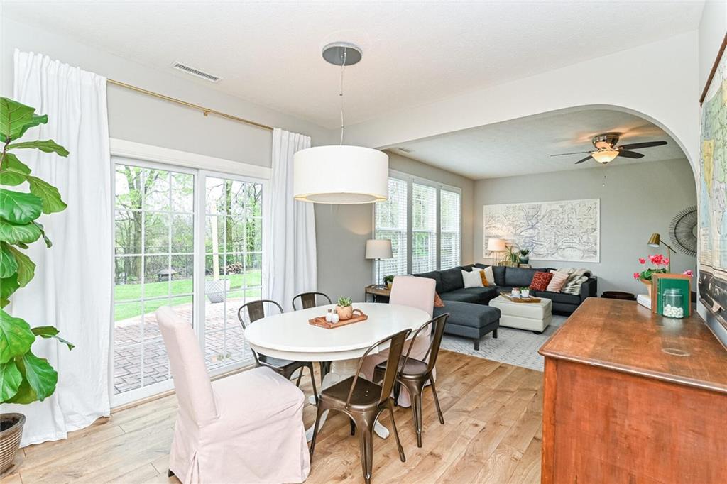 3467 Paisley Pointe