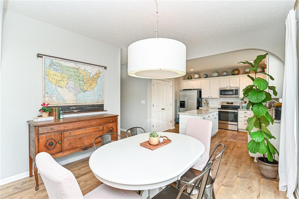 3467 Paisley Pointe