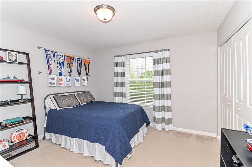 3467 Paisley Pointe