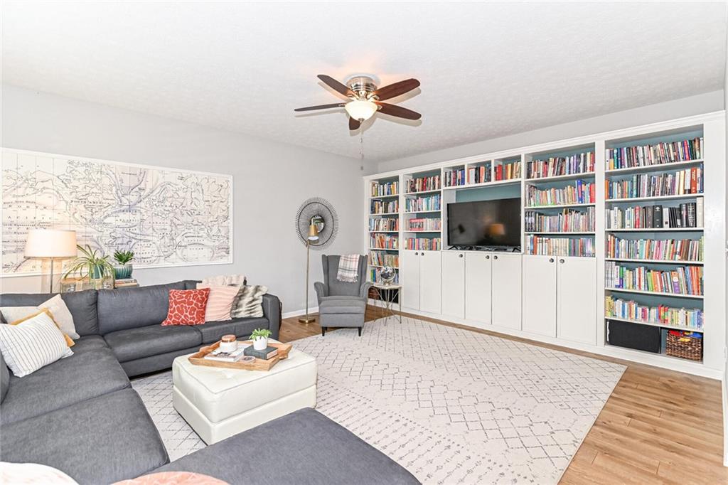 3467 Paisley Pointe