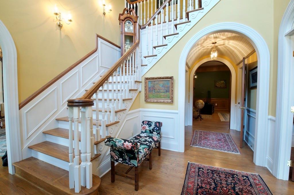 5156 Upperwood Court