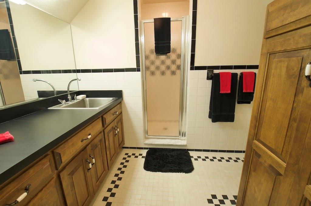 5156 Upperwood Court