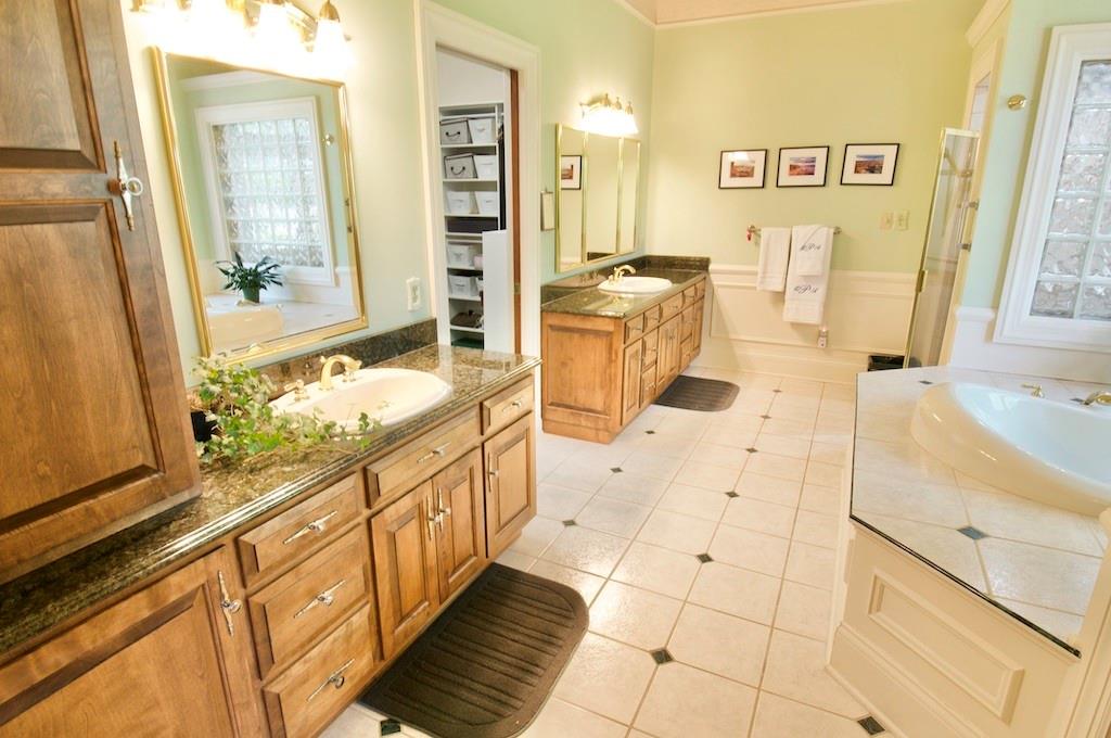 5156 Upperwood Court